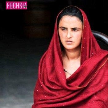 woman in red chaadar