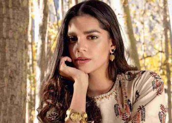 sanam saeed
