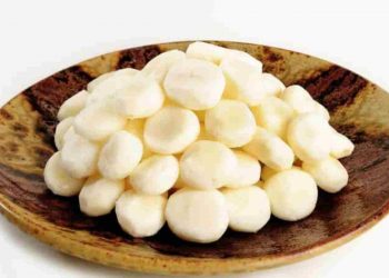 Water chestnuts