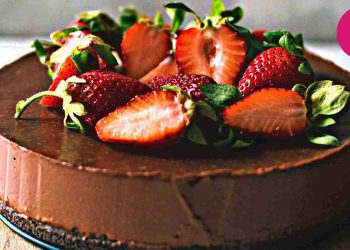 No-Bake Chocolate Cheesecake For Your Beau To Celebrate Love!