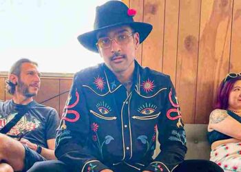 Pasoori Fever Sweeps the Internet as Ali Sethi Makes History