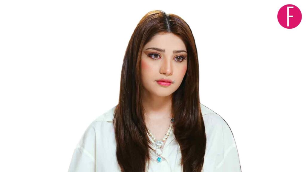 Ehraam-e-Junoon, neelam muneer