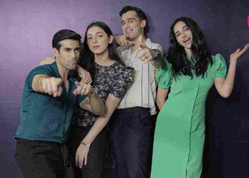 A FUCHSIA Exclusive With The Cast Of College Gate!