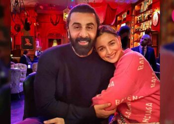 Alia Bhatt & Ranbir Kapoor: Exploring The Fine Line Between Concern & Intrusion!