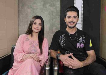 Tamasha 2, Junaid Niazi, Aruba Mirza