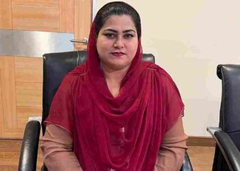 Tabba Heart, Naseema Perveen