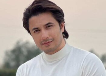 Ali Zafar, SRK