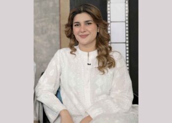 FUCHSIA Exclusive: 'Abhi' Stars Goher Mumtaz & Kubra Khan Talks About Their Film & Much More!