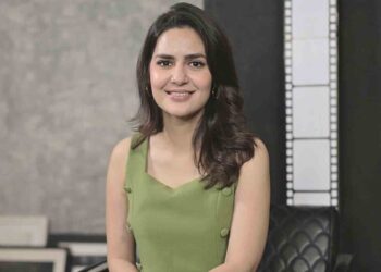 FUCHSIA Exclusive: Madiha Imam Shares Her Marriage Story, Her Connection With Her Mother, Long Distance Relationships, And More!