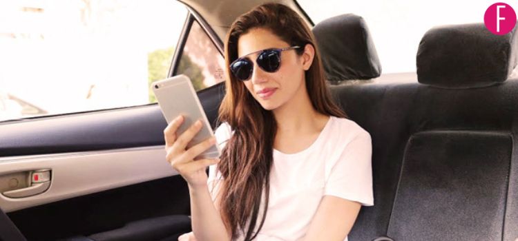 Why Checking Your Phone First Thing In The Morning Could Be Harming Your Mental & Physical Health!