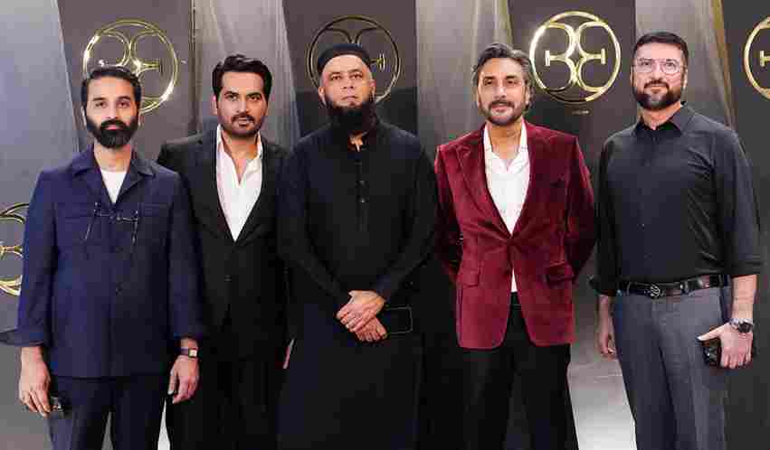 Cast and Crew: Redefining Luxury Fashion in Pakistan