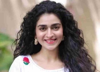 FUCHSIA Exclusive: 10 Things We Bet You Didn't Know About Pakistani Actress Hajra Yamin