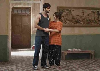 Kabhi Main Kabhi Tum: When Romance Is Always In The Air, And It Doesn't Need A Stage Or Props!