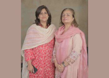 FUCHSIA For You Episode 2 Ft. Dr Azra Ahsan & Dr. Humera Mansoor On Periods & More!