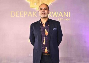 Deepak Perwani Celebrates 30 Years Of Style With The Launch Of A New Atelier In Karachi