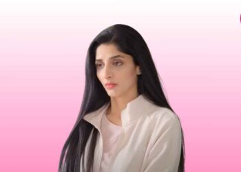 Mawra Hocane aka Zara from Jafaa