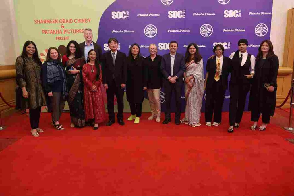 Sharmeen Obaid Chinoy Celebrates The 10 Patakha Filmmakers For "Her Earth Advocates" In Karachi