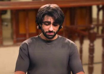 Qarz e Jaan and Cheekh - 5 Years Apart But A Similar Approach