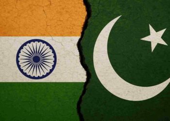 Pakistan, India