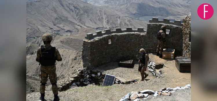 Pakistan–Afghanistan Border Erupts: What Sparked the Escalation and What Lies Ahead