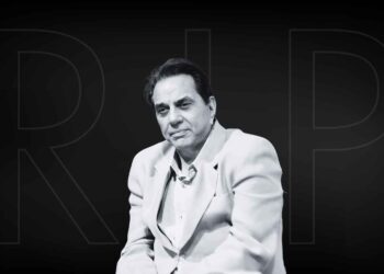 From Bollywood’s He-Man To A Legend Of Six Decades, Dharmendra Says Goodbye To This World At 89