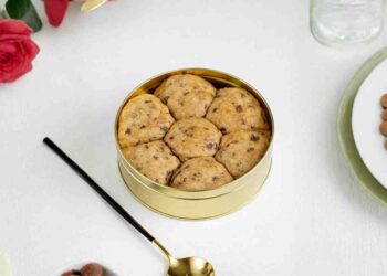 5 Places To Get The Viral Cookie Tin In Karachi