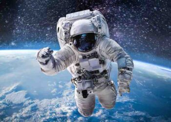 5 Everyday Things Astronauts Do Differently From People On Earth