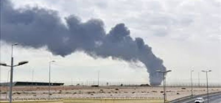 Iran Strikes Kuwait's Main Airport Following US Operation on Qeshm Island - All We Know So Far