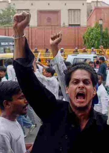 Indian Student Protest, Cockroach Janta Party
