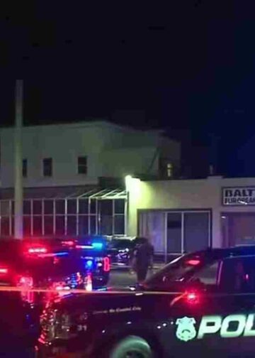 BNSF Freight Train Hits Two Men In North Portland, One Killed And Another Injured