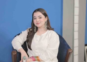 Anayah Shahid, Zanjeerain