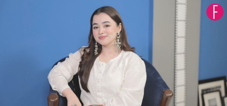 Anayah Shahid, Zanjeerain