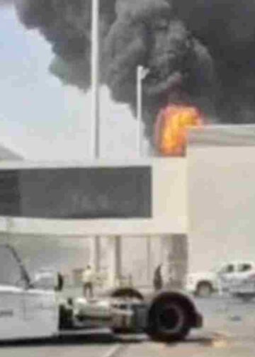 Saudi Arabia, Houthi attack Riyad airport