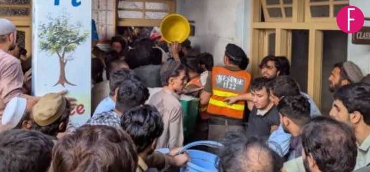 Peshawar, Peshawar School Roof Collapse